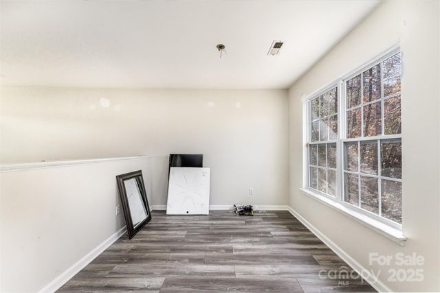 501 Woodington Lane, Charlotte, NC 28214