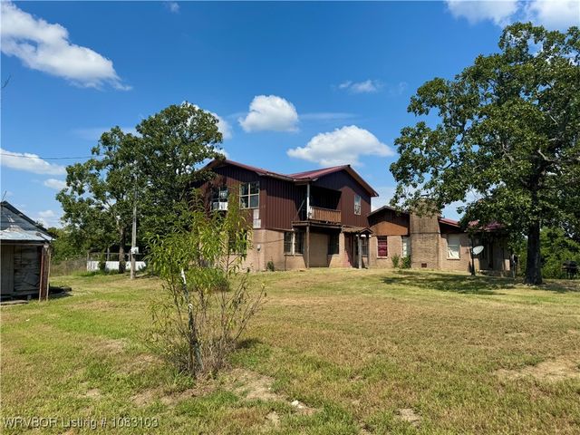 57705 Lenox Place, Muse, OK 74949