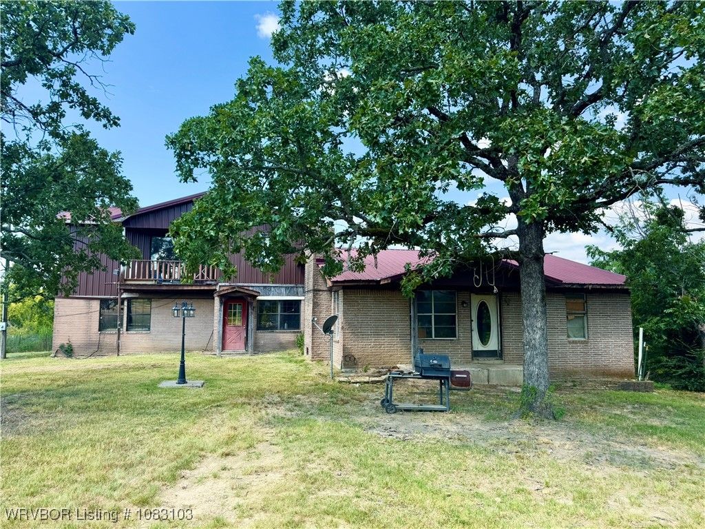 57705 Lenox Place, Muse, OK 74949