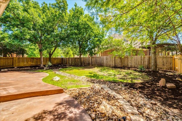 1109 Hillridge DR, Round Rock, TX 78665