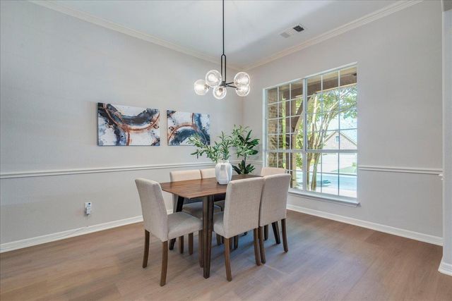 1109 Hillridge DR, Round Rock, TX 78665