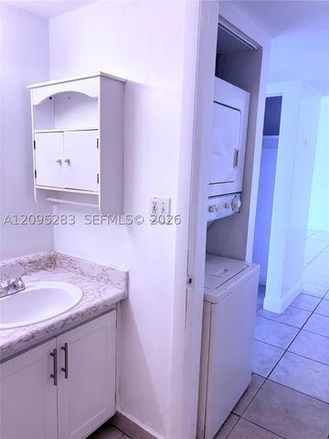 7410 SW 82nd St K210, Miami, FL 33143