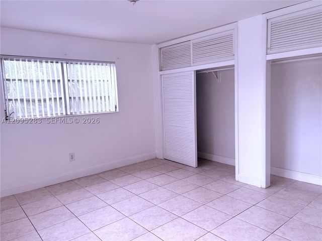 7410 SW 82nd St K210, Miami, FL 33143