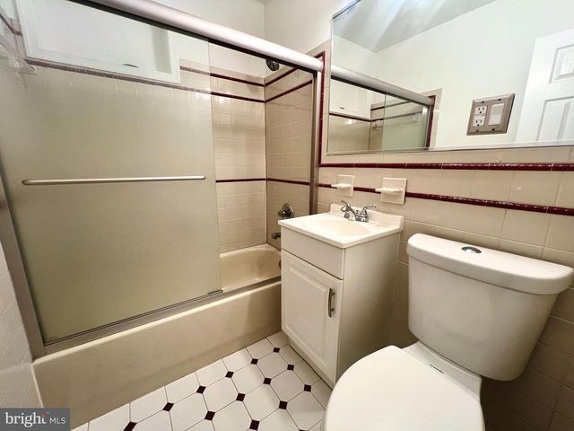 7208 TYLER AVE, Falls Church, VA 22042