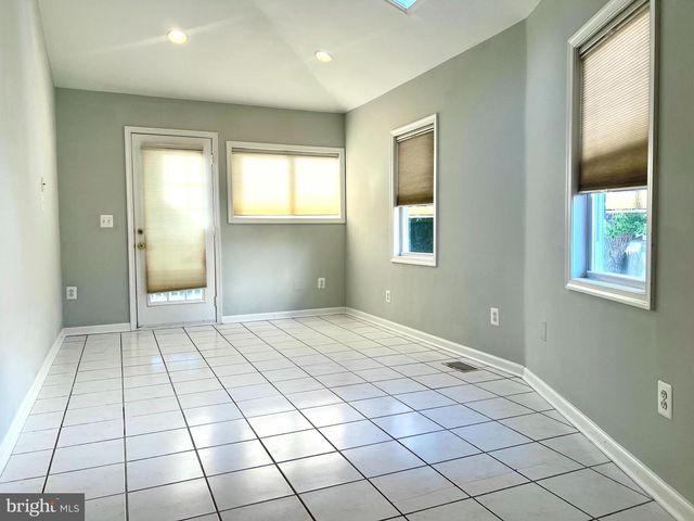 7208 TYLER AVE, Falls Church, VA 22042