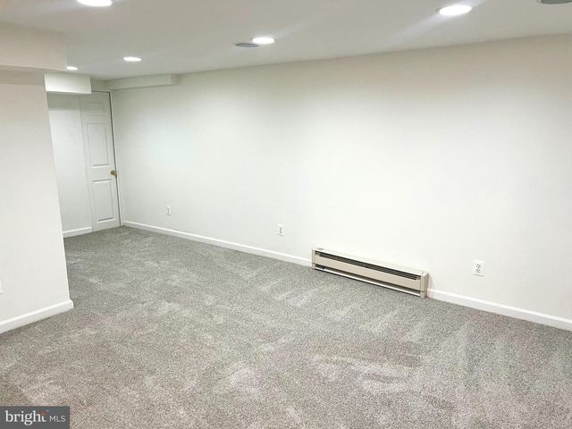 7208 TYLER AVE, Falls Church, VA 22042