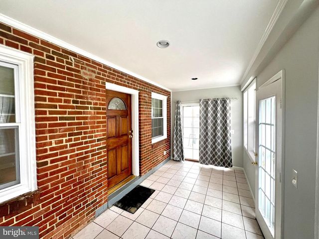 7208 TYLER AVE, Falls Church, VA 22042