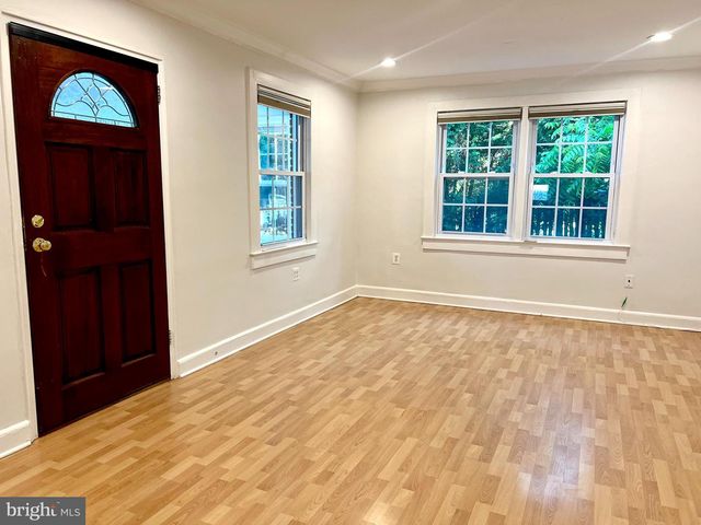 7208 TYLER AVE, Falls Church, VA 22042