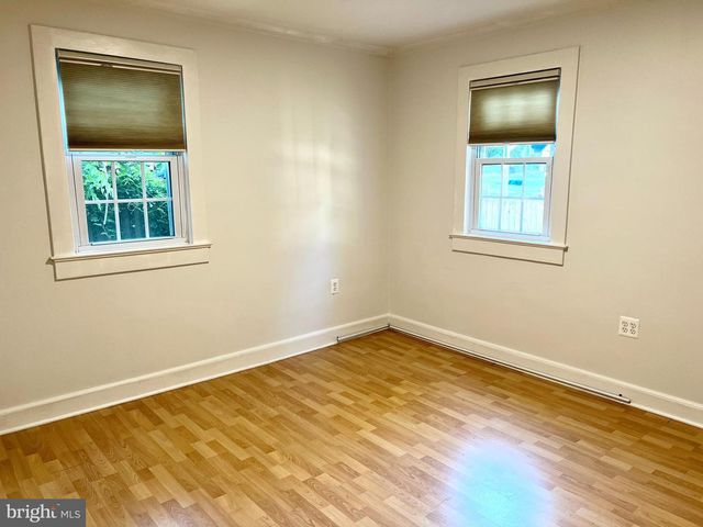 7208 TYLER AVE, Falls Church, VA 22042