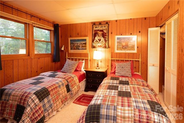 107 Grassy Gap Loop Road, Beech Mountain, NC 28604