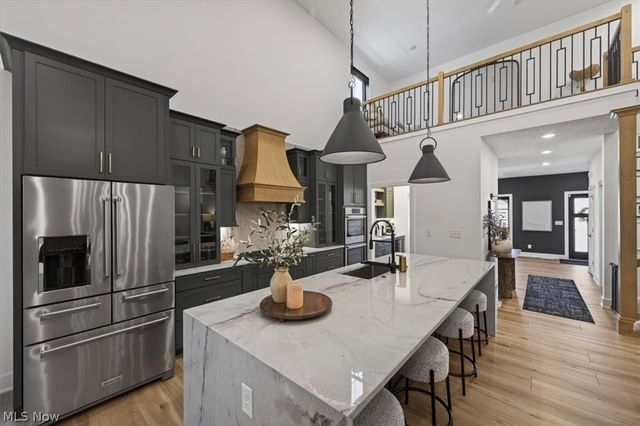 7882 Fox Hunter Lane, Painesville, OH 44077