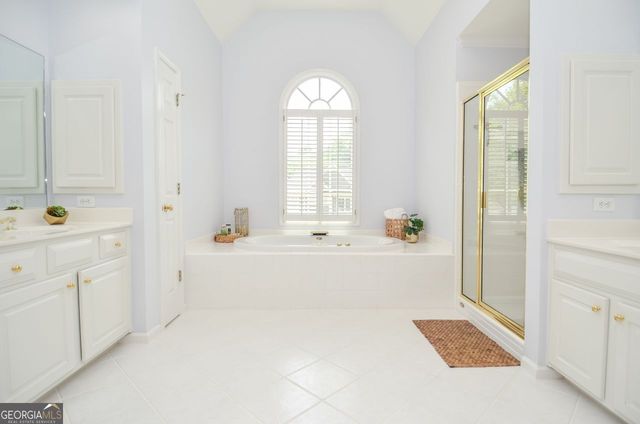 2217 Dunbar Trail SE, Smyrna, GA 30080