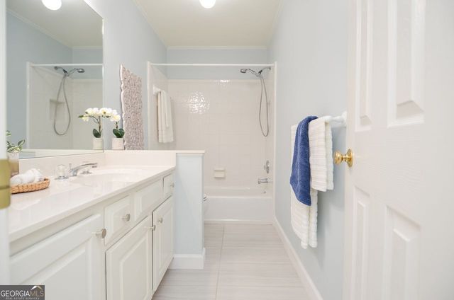 2217 Dunbar Trail SE, Smyrna, GA 30080