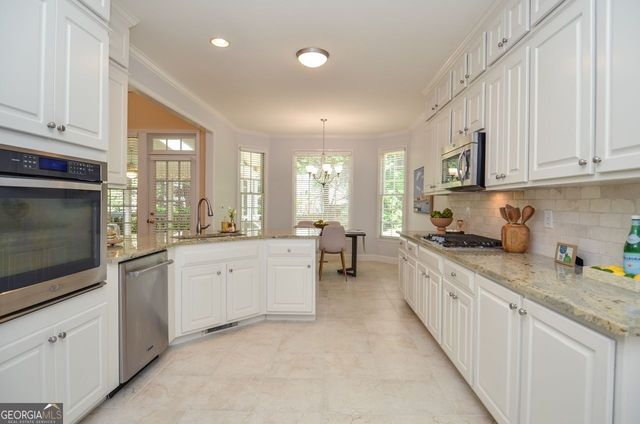 2217 Dunbar Trail SE, Smyrna, GA 30080