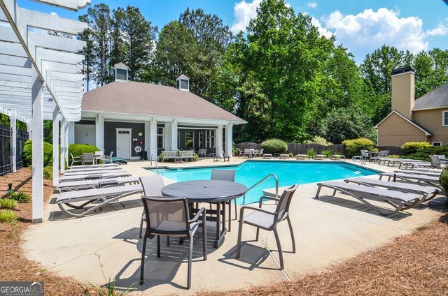 2217 Dunbar Trail SE, Smyrna, GA 30080