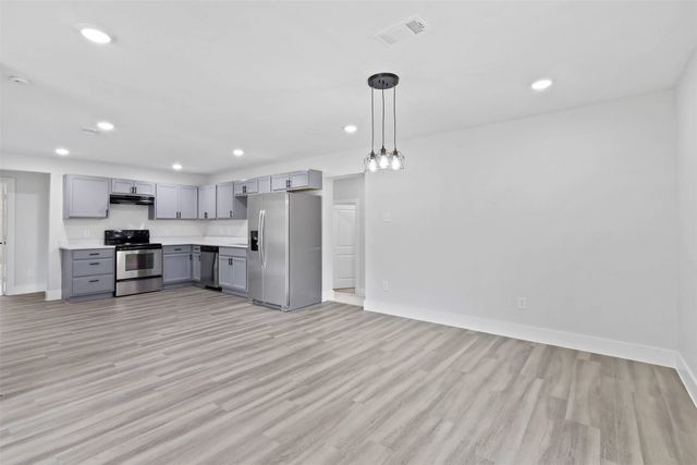 2211 San Pablo Drive, Dallas, TX 75227