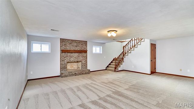 902 Phillip Court, O'fallon, IL 62269
