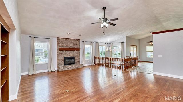 902 Phillip Court, O'fallon, IL 62269