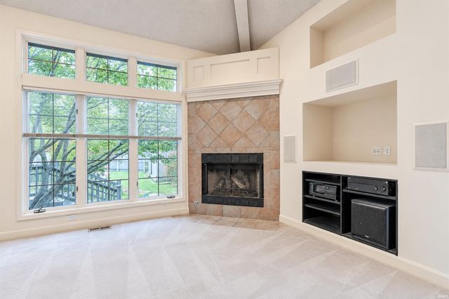 2605 S Trotters Run, Bloomington, IN 47401