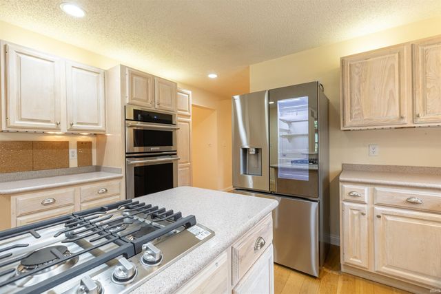 2605 S Trotters Run, Bloomington, IN 47401