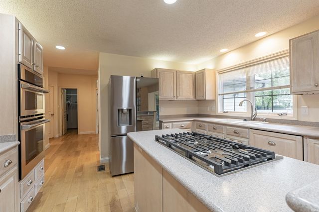 2605 S Trotters Run, Bloomington, IN 47401