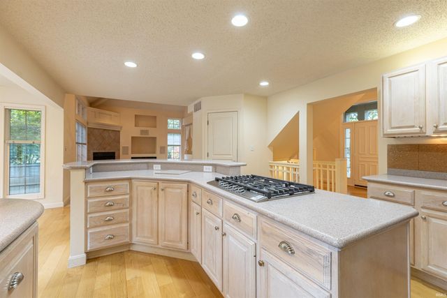 2605 S Trotters Run, Bloomington, IN 47401