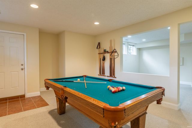 2605 S Trotters Run, Bloomington, IN 47401