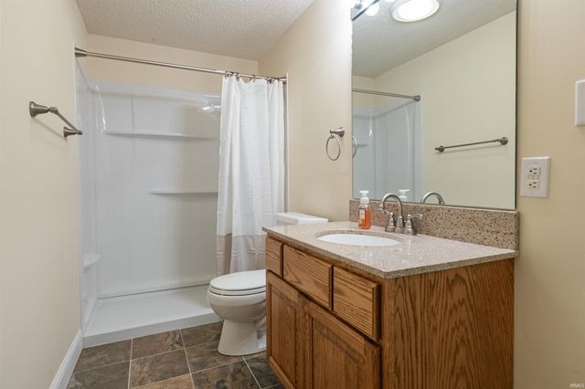 2605 S Trotters Run, Bloomington, IN 47401