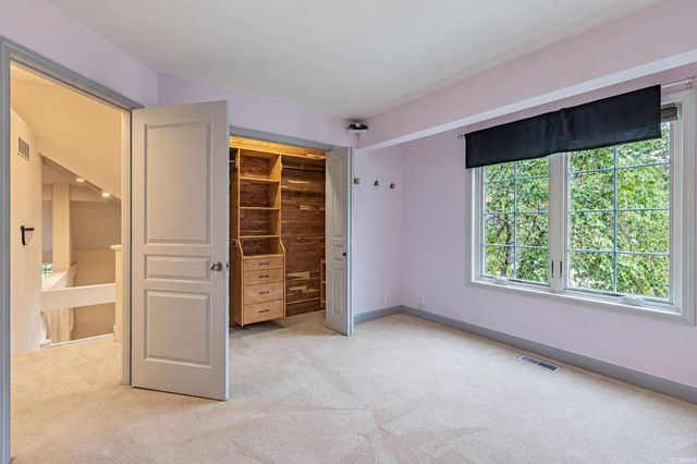 2605 S Trotters Run, Bloomington, IN 47401