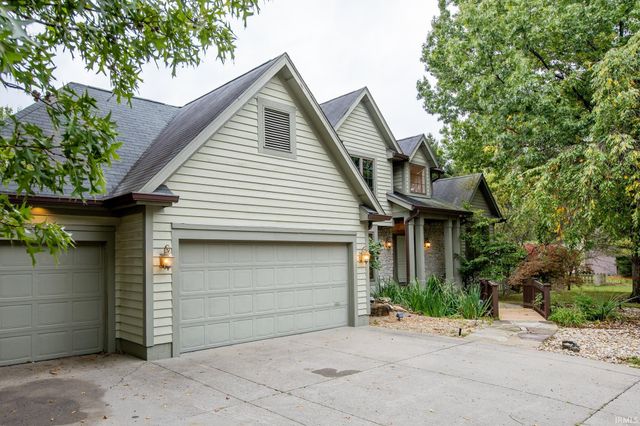 2605 S Trotters Run, Bloomington, IN 47401