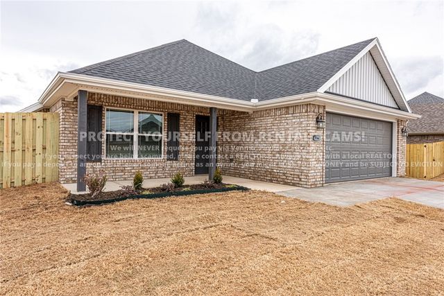 4373 W Newton Avenue, Fayetteville, AR 72704