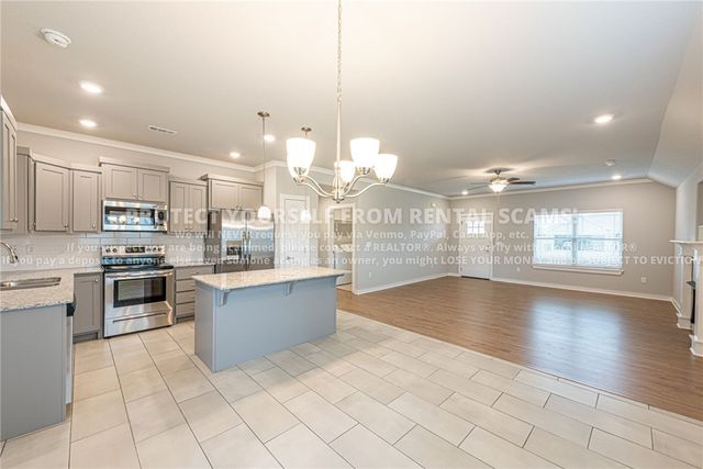 4373 W Newton Avenue, Fayetteville, AR 72704