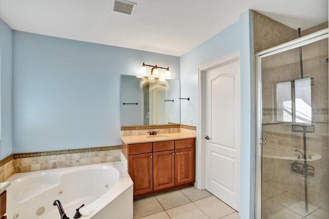 21403 NW 13th Ct 303, Miami, FL 33169