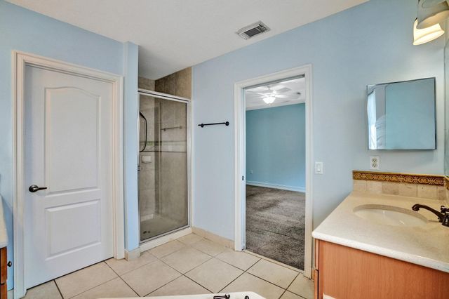 21403 NW 13th Ct 303, Miami, FL 33169