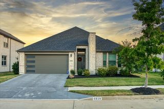 6938 Aster Drive, Venus, TX 76084