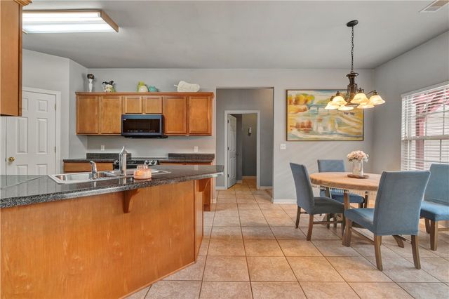 1990 Harris Drive, Fayetteville, AR 72701
