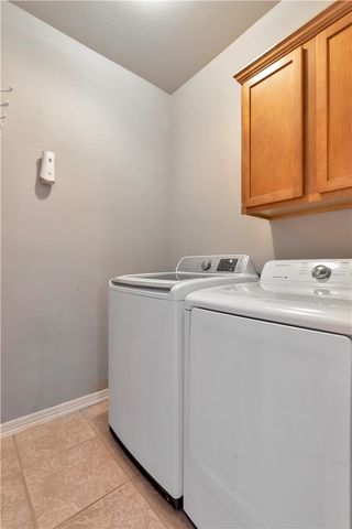 1990 Harris Drive, Fayetteville, AR 72701
