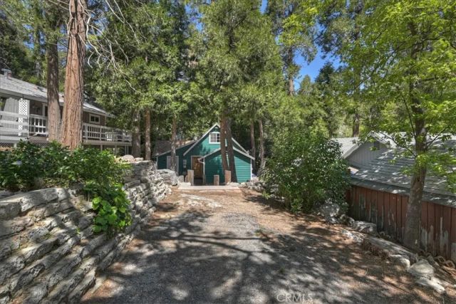 23734 Shady Lane, Crestline, CA 92325