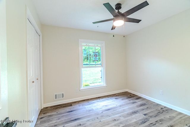 10700 Back Run Rd, Louisville, KY 40299