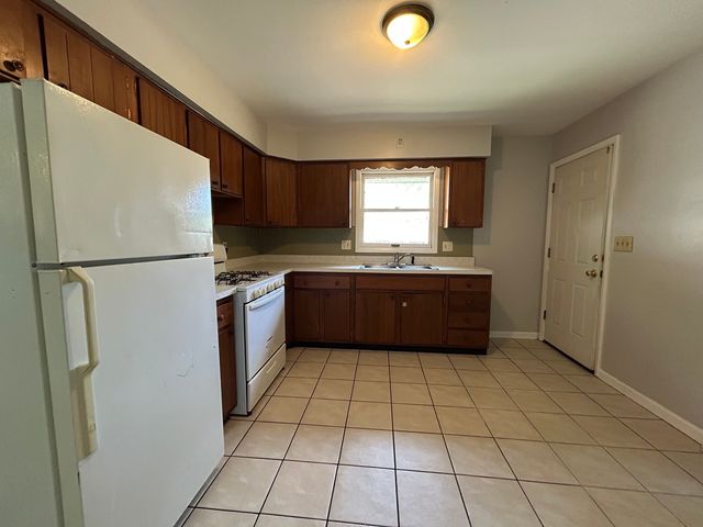 1103 Irving Avenue, Rockford, IL 61101