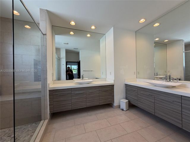 15976 SW 136th Terrace, Miami, FL 33196
