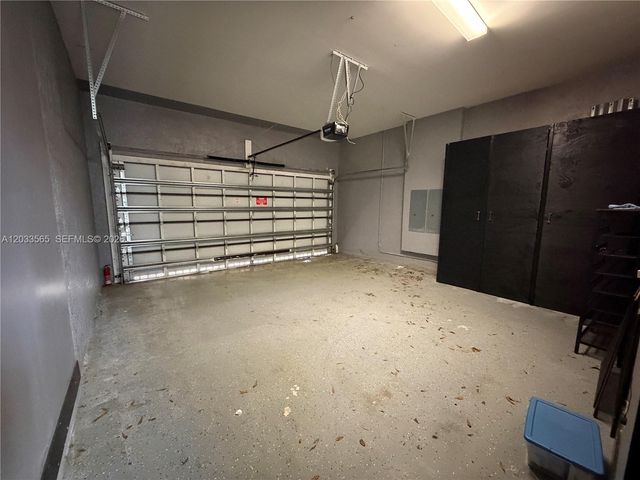 15976 SW 136th Terrace, Miami, FL 33196
