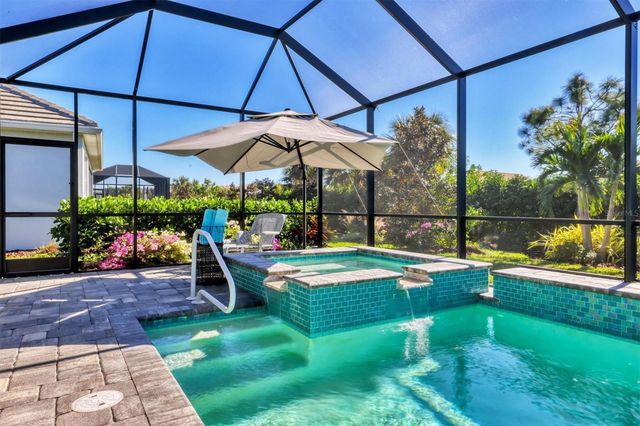 8089 SANDSTAR WAY, Sarasota, FL 34240