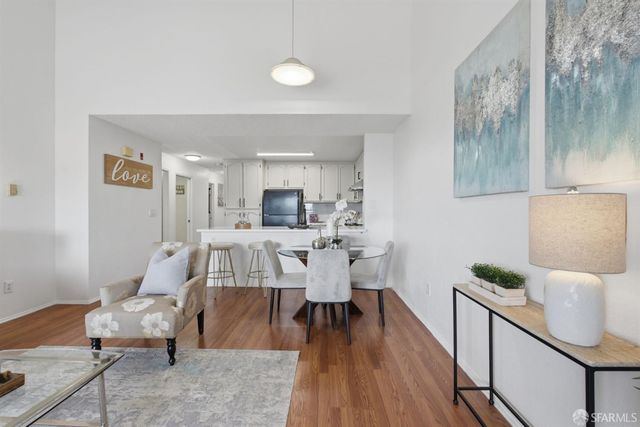 111 Oak Court, Daly City, CA 94014