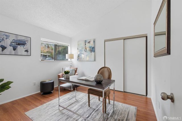 111 Oak Court, Daly City, CA 94014