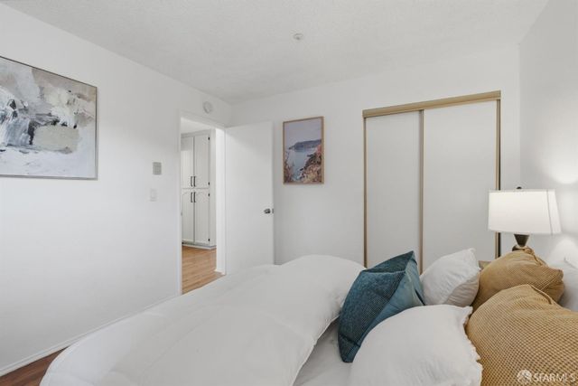 111 Oak Court, Daly City, CA 94014