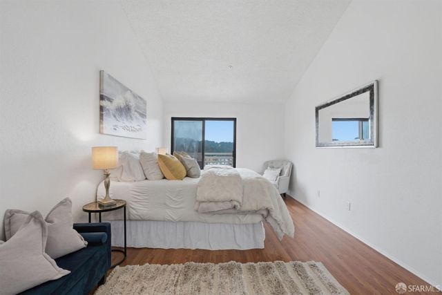 111 Oak Court, Daly City, CA 94014
