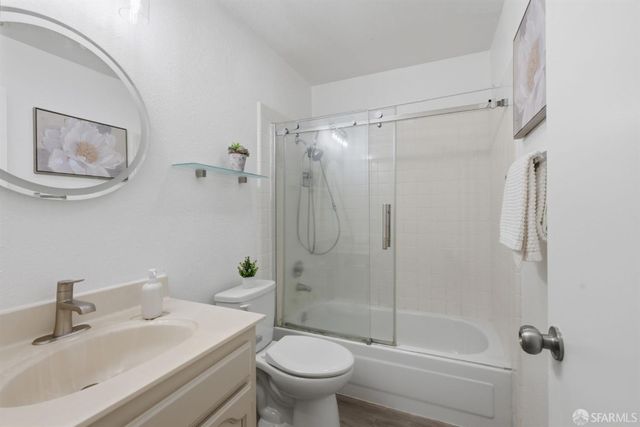 111 Oak Court, Daly City, CA 94014