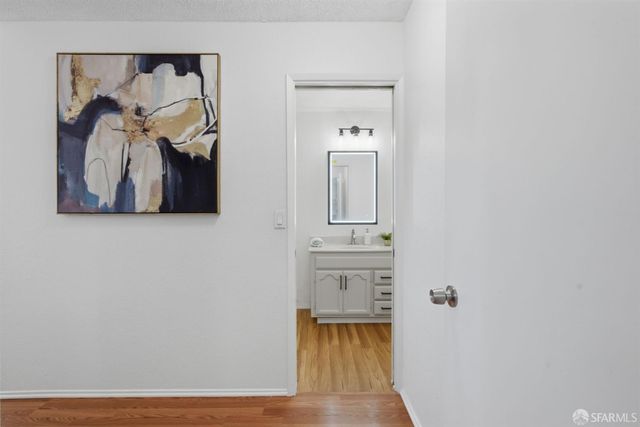 111 Oak Court, Daly City, CA 94014