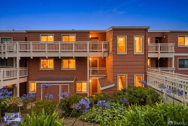 111 Oak Court, Daly City, CA 94014